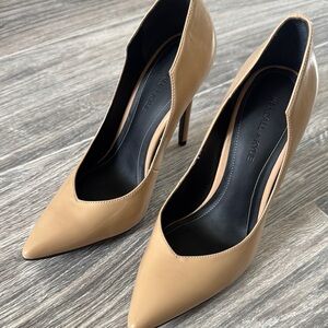 Kendall & Kylie Tan Heels Elegant Pointed-Toe Pumps